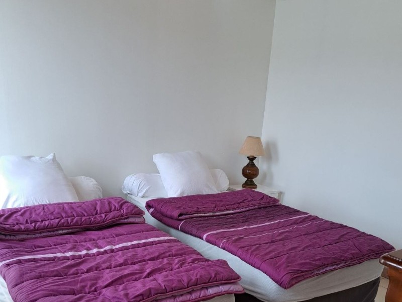 Maison familiale pour 6 personnes, avec jardin clos et garage, proche de la plage à pieds, St Denis d'Oléron, ile d'Oléron, en Charente maritime