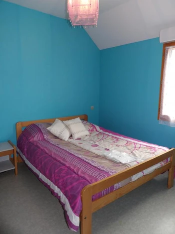 chambre avec lit de 2 personnes