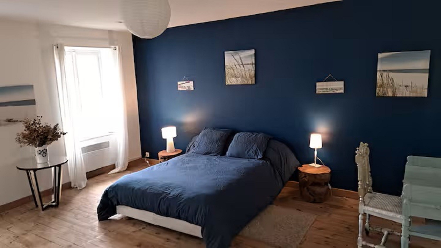 Gîte Le Suquet, Pontgibaud, Puy de Dôme : Chambre 1