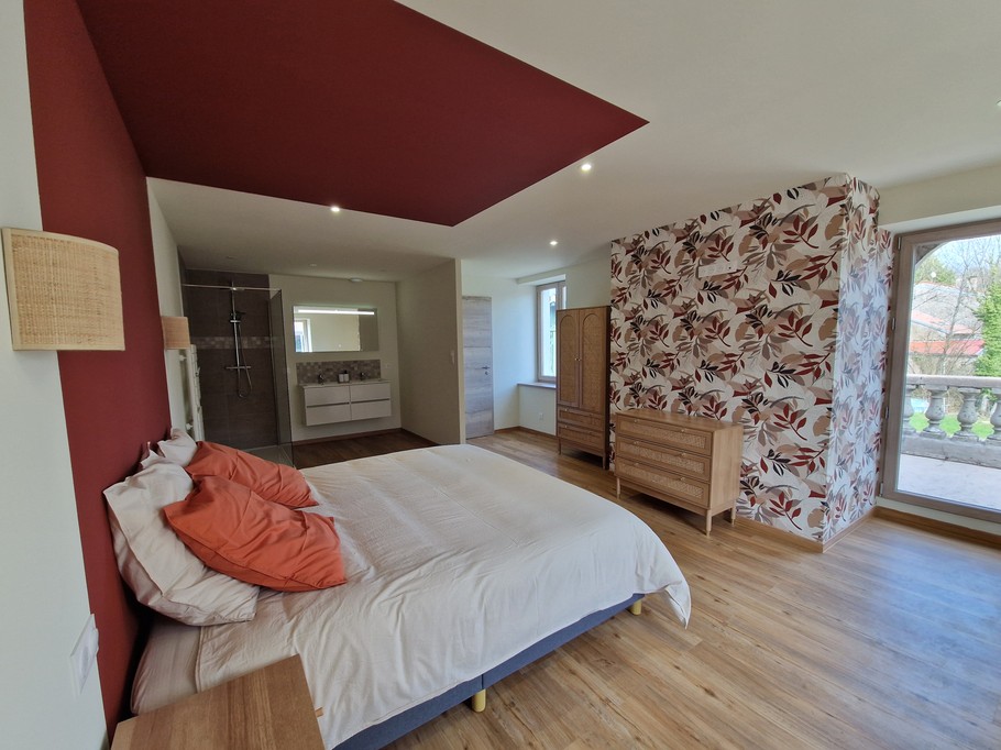 Spacious room 3 - Gîte de la Forêt