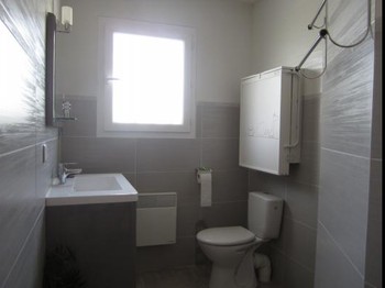 Salle d'eau Figuier Bas.