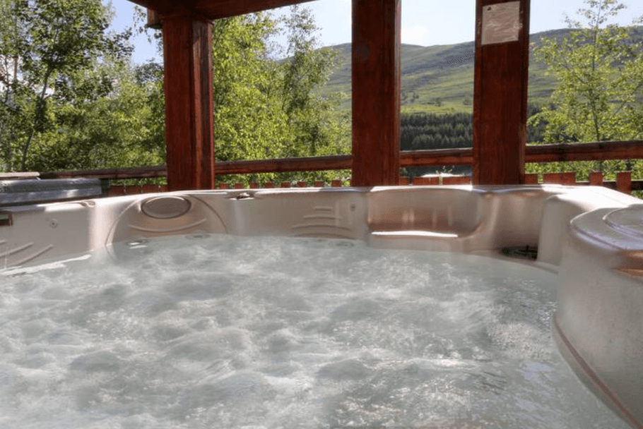 Jacuzzi sur terrasse