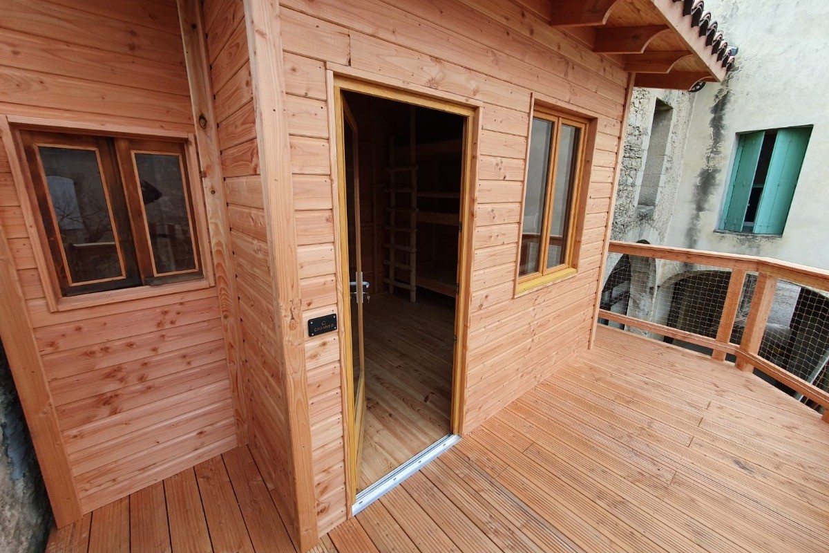 La terrasse de la cabane