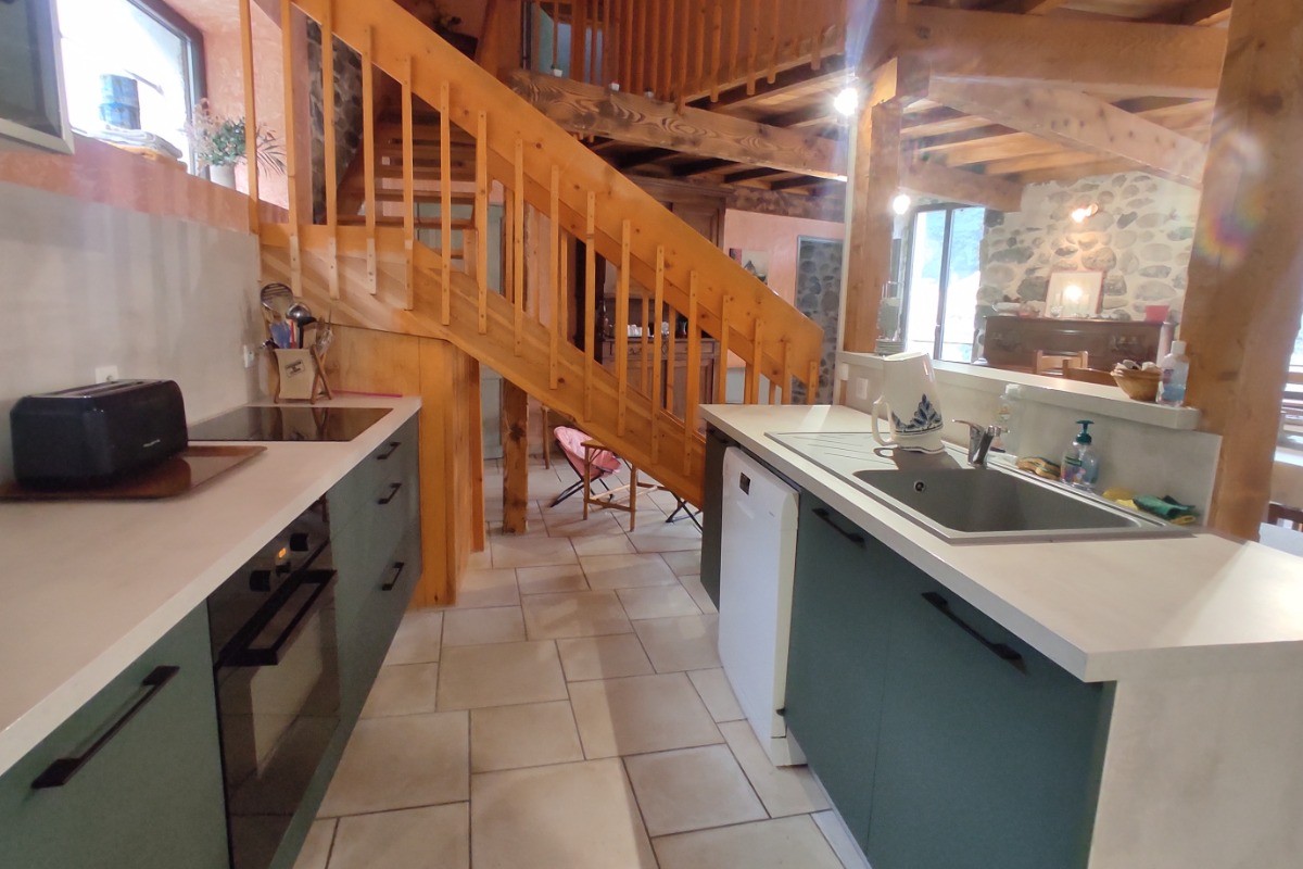 Gîte les pieds dans l'eau - Cuisine équipée