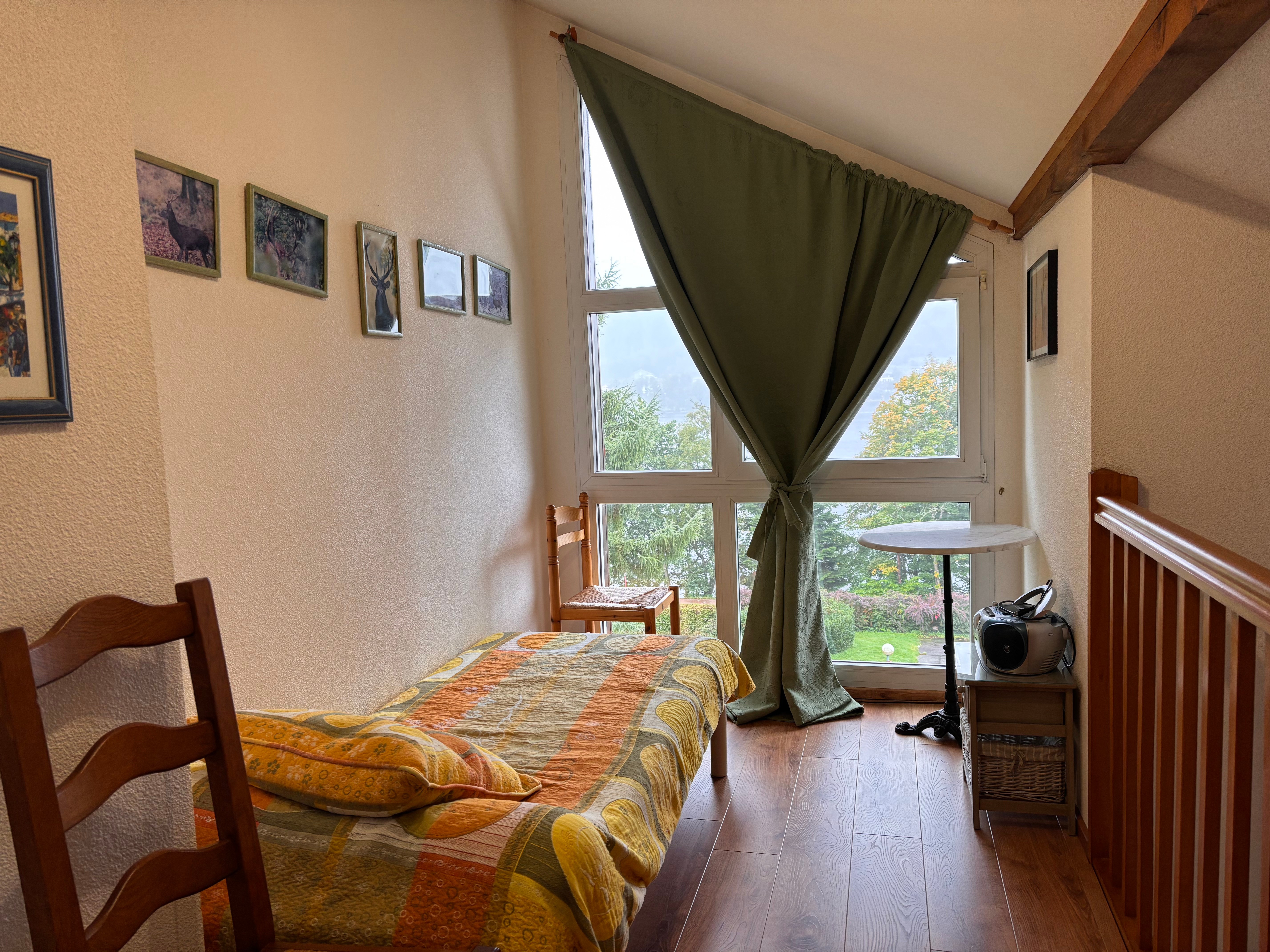 Couchage mezzanine - Appartement au bord du lac, Gérardmer