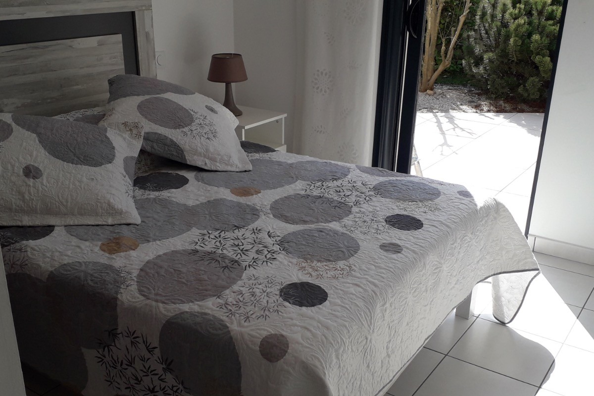 Chambre lit en 140