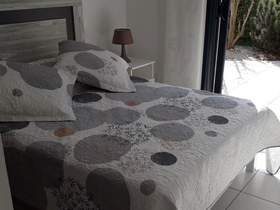 Chambre lit en 140