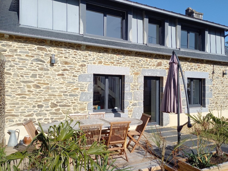 MAISON ENTIEREMENT RENOVÉE à 5 Minutes PLAGES 6 personnes BINIC COTES D'ARMOR BRETAGNE