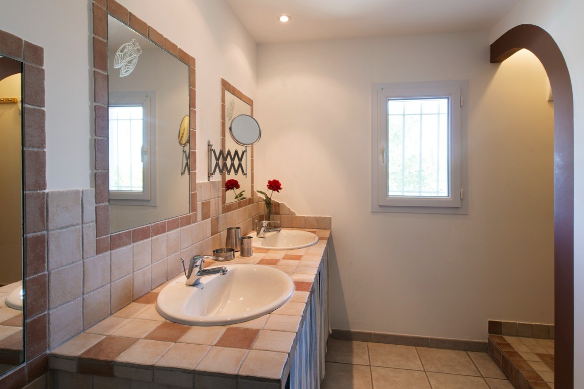 Salle bain commune