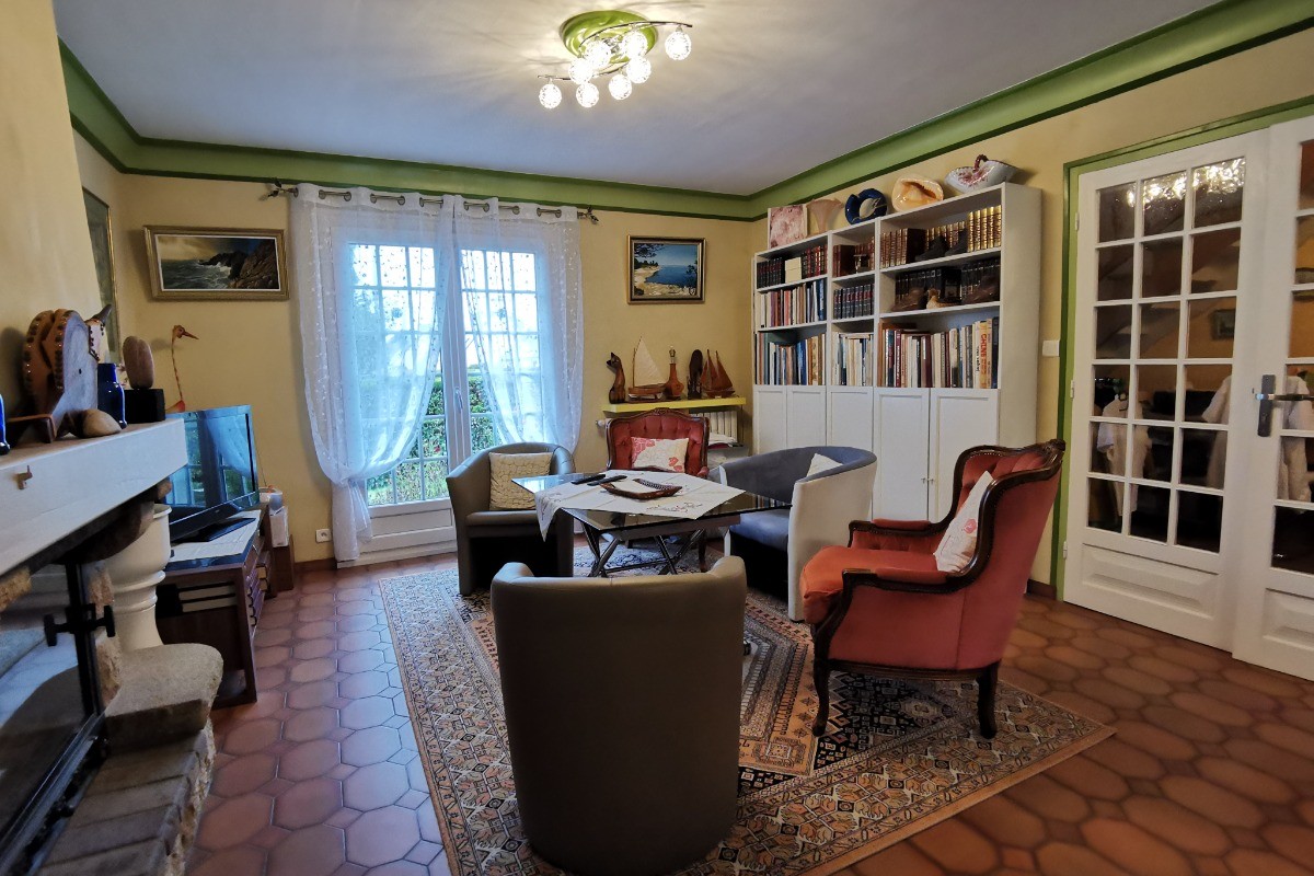 Salon