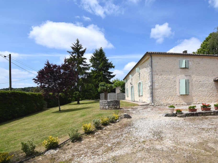 Photo n° 18 de la location