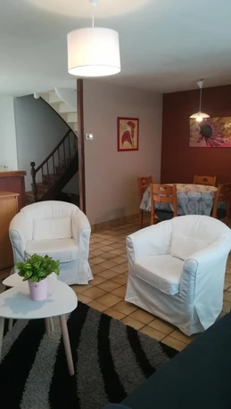 Image n° 0 of the location