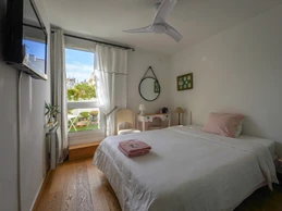 Chambre donnant sur la terrasse
