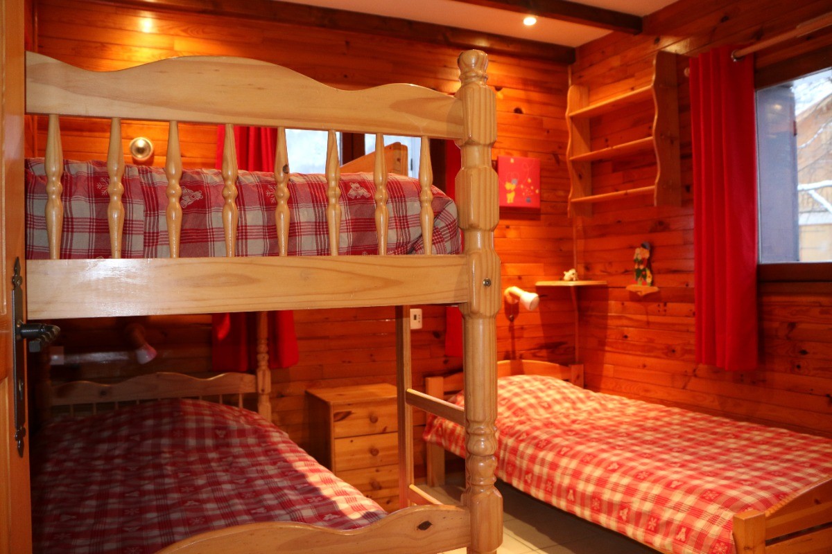 Chambre enfant RDC - Chalet le Grand Tétras