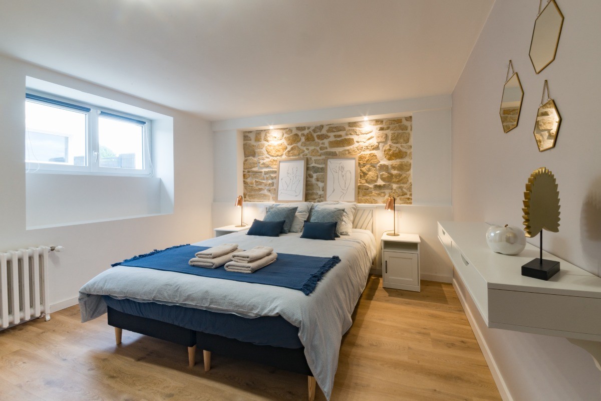 RDC: Chambre 1 avec lit 160 x 200