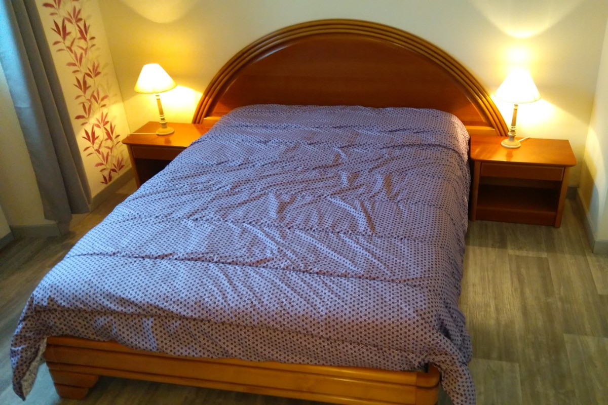 chambre au Rez de Chaussé, avec sa salle de bain privative