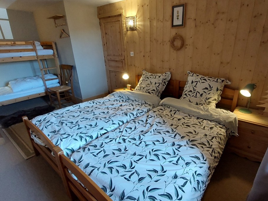 Chambre 3 - 4 lits 90*200