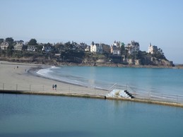 Dinard Plage de l'écluse, piscine