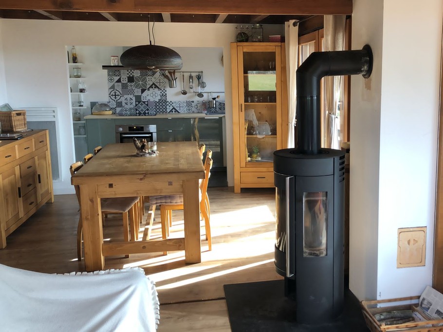 Salon/ séjour - Gîte chalet paisible