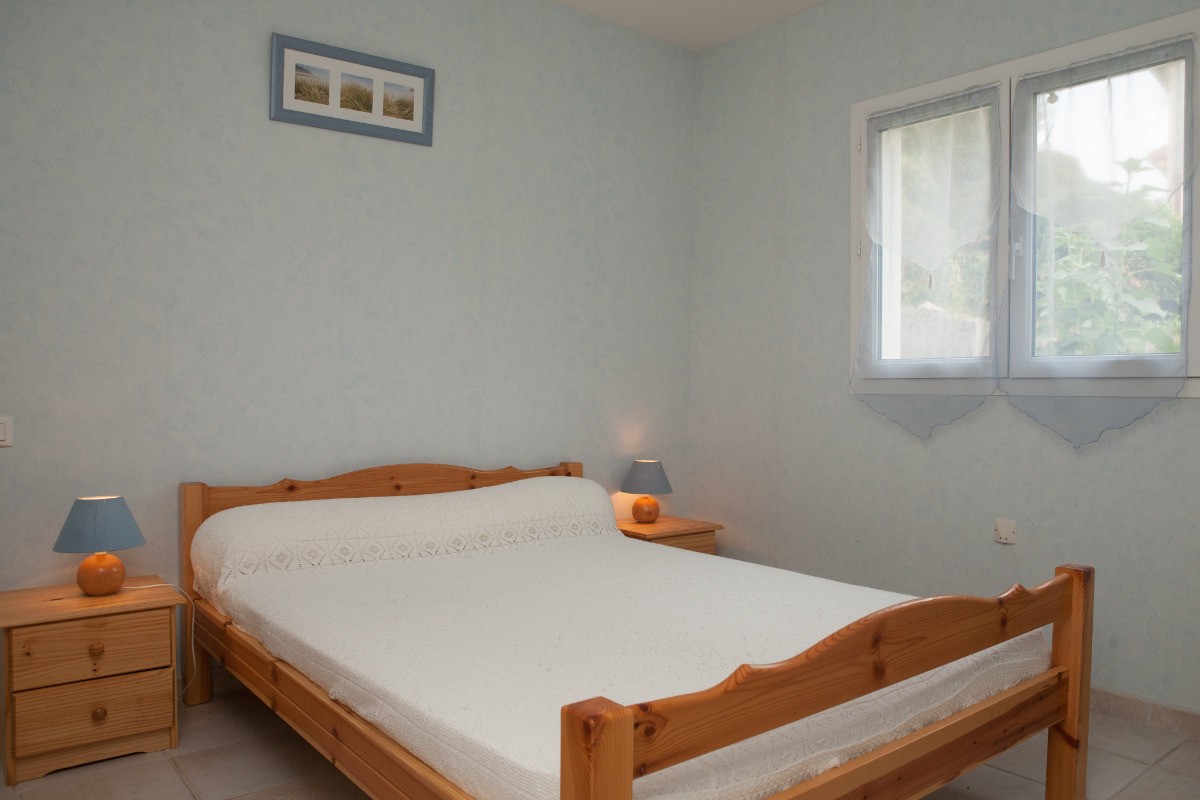 Gîte Sounbelfil à Lautrec / Tarn - chambre avec placard