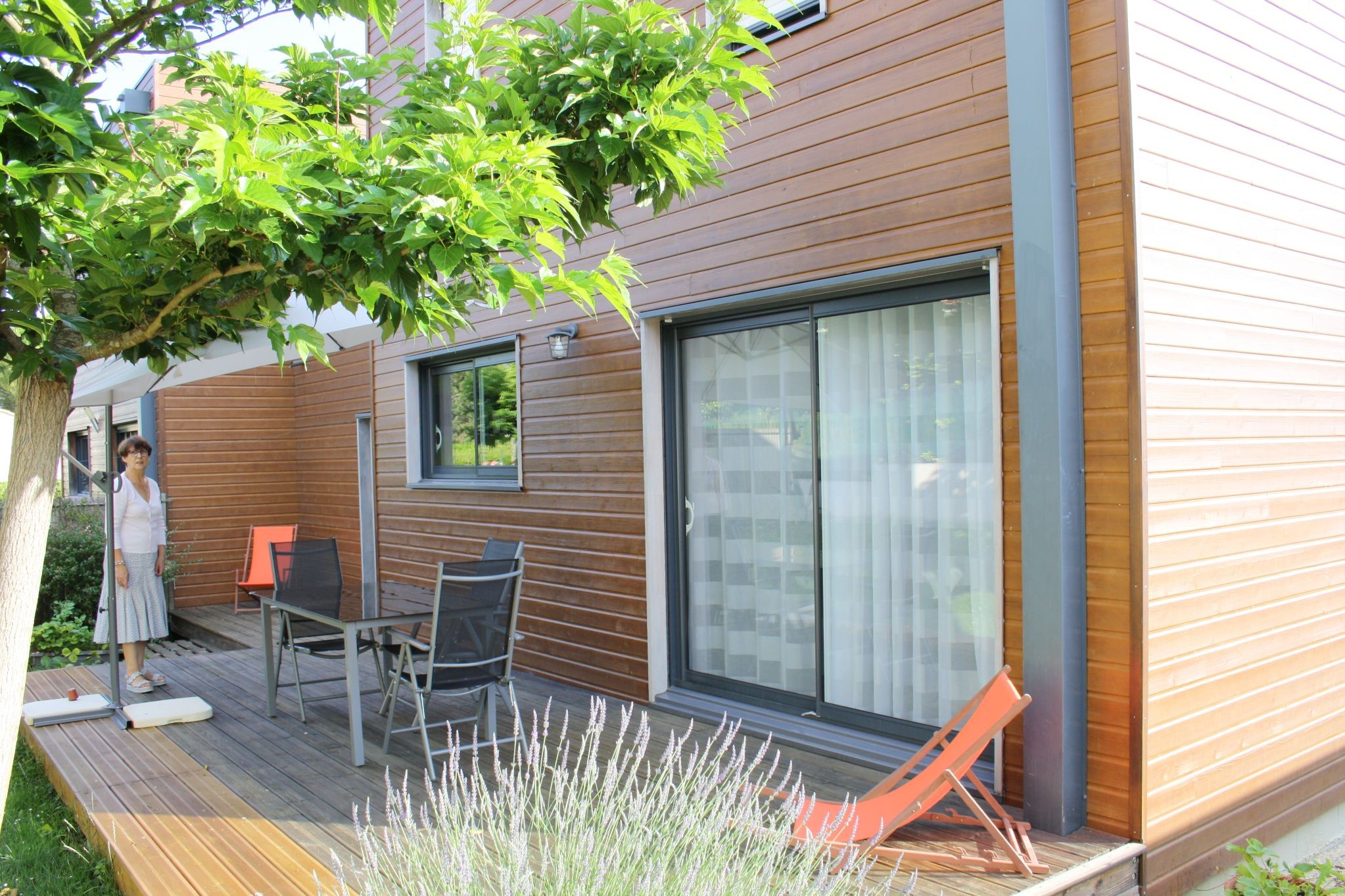 Maison de vacances pour 4 à 6 personnes "Les Milleraux", avec jardin clos et garage pour vélos et motos, près d'Angoulême