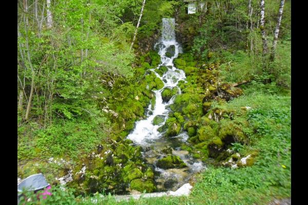 cascade à Etival