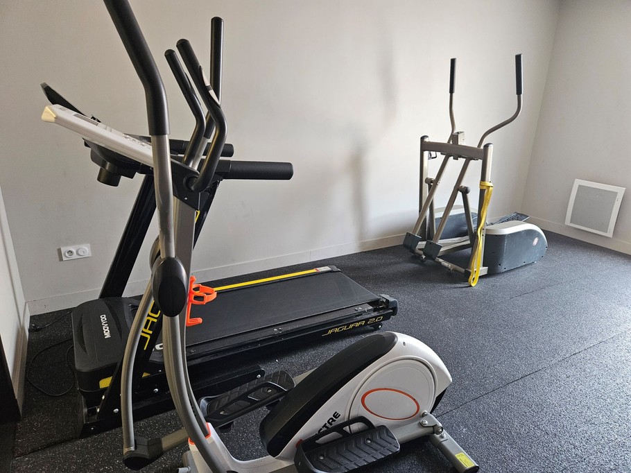 Accès gratuit à une petite salle de sport au rez de chaussée de L'Escale, 17000 La Rochelle
