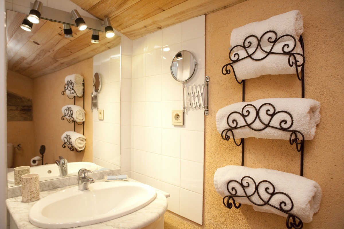 Salle de bains chambre Terre d'Argile - VIRAC - Tarn