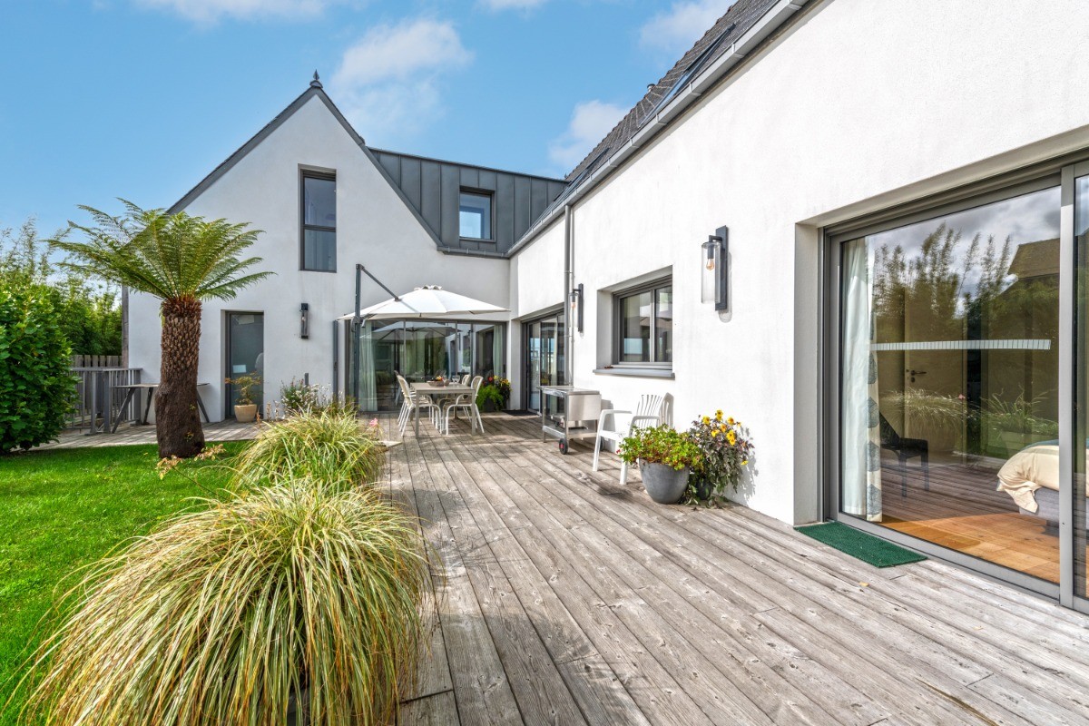 Les Aloès, 330 M², nichée dans un cadre de verdure,Jardin Clos, 800 m2 de jardin sans vis à vis