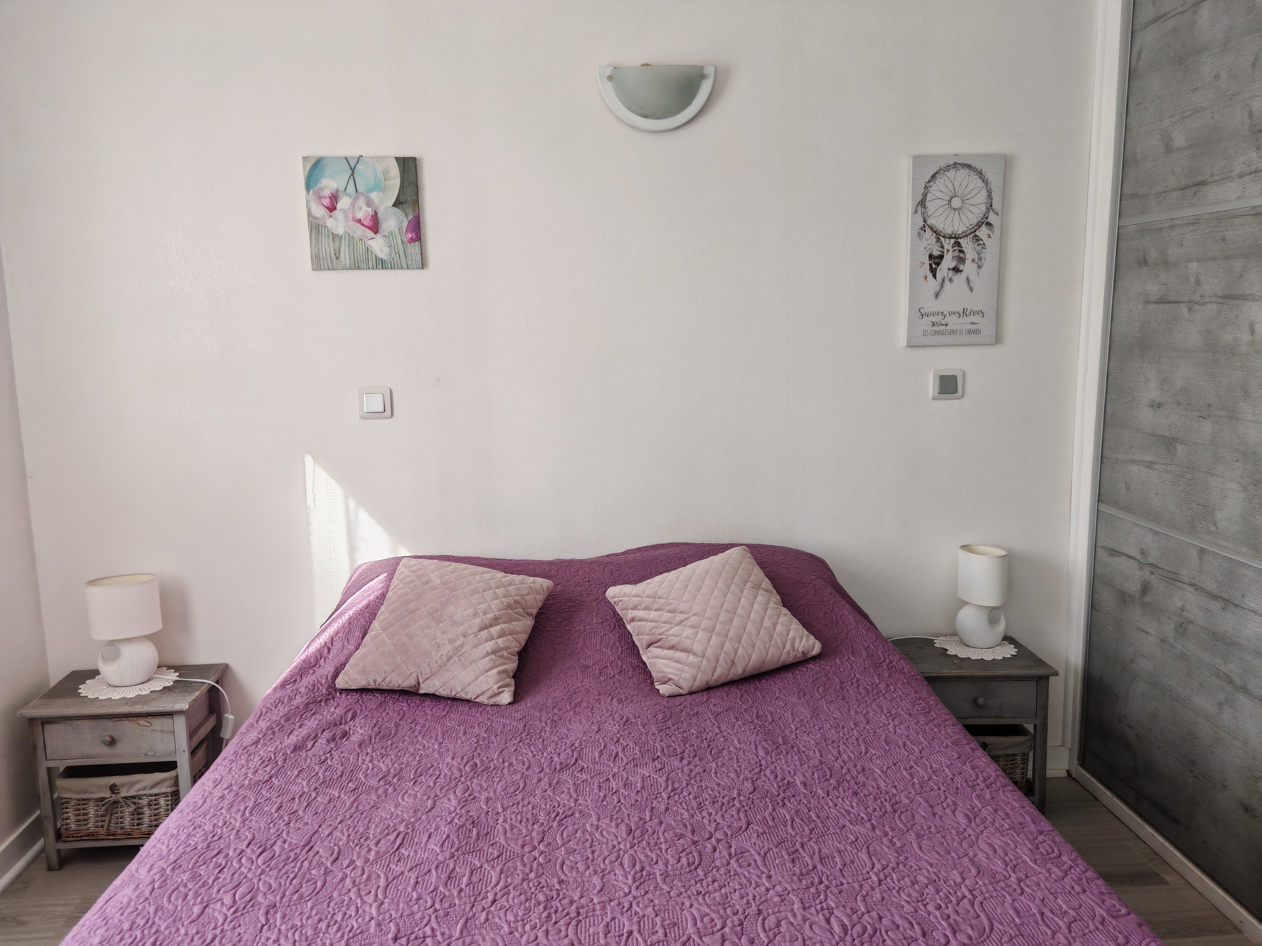 Chambre au rez-de-chaussée (1 lit 140)