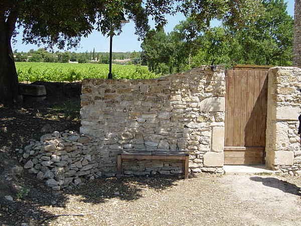 L'entrée au jardin