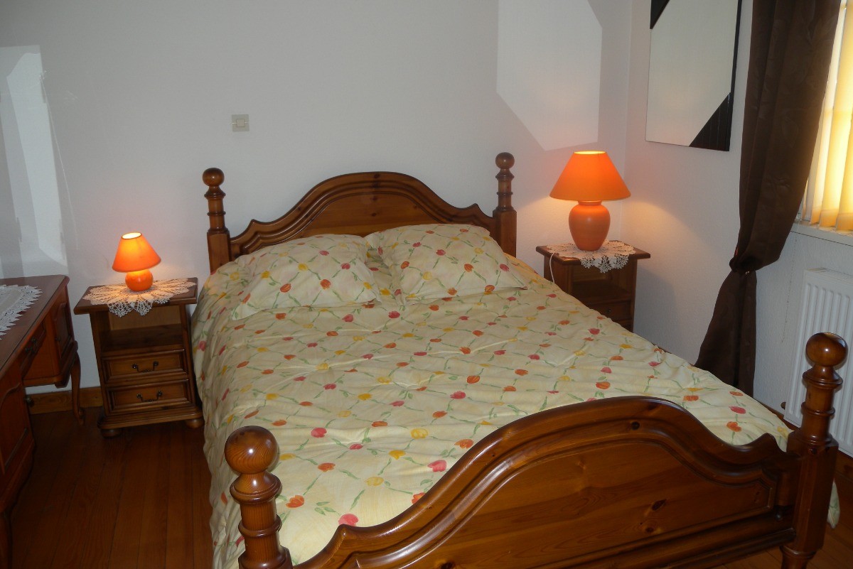Chambre double à l'étage