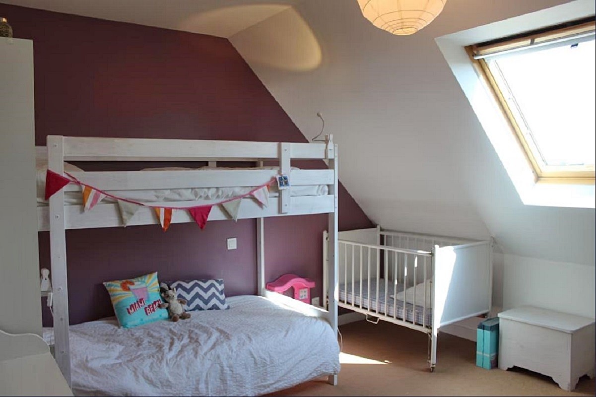 Upstairs: Bedroom 3 with 2 bunk beds + cot