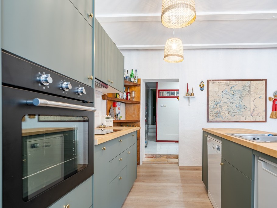 Gîte les Cougnas, belle cuisine refaite à neuf