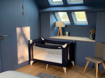 chambre Hysope avec lit bébé