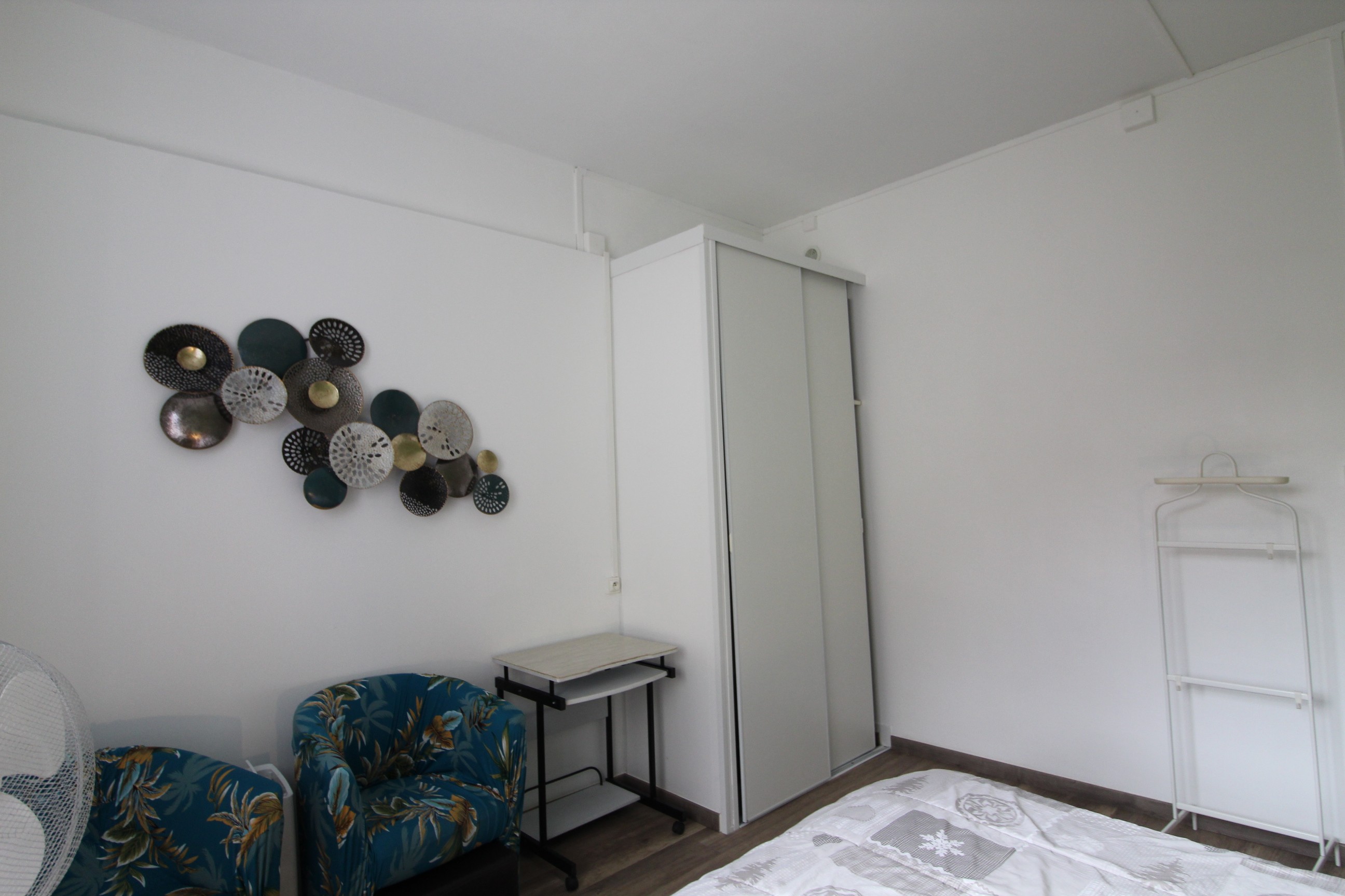 Grande chambre - Appartement F1 RDC