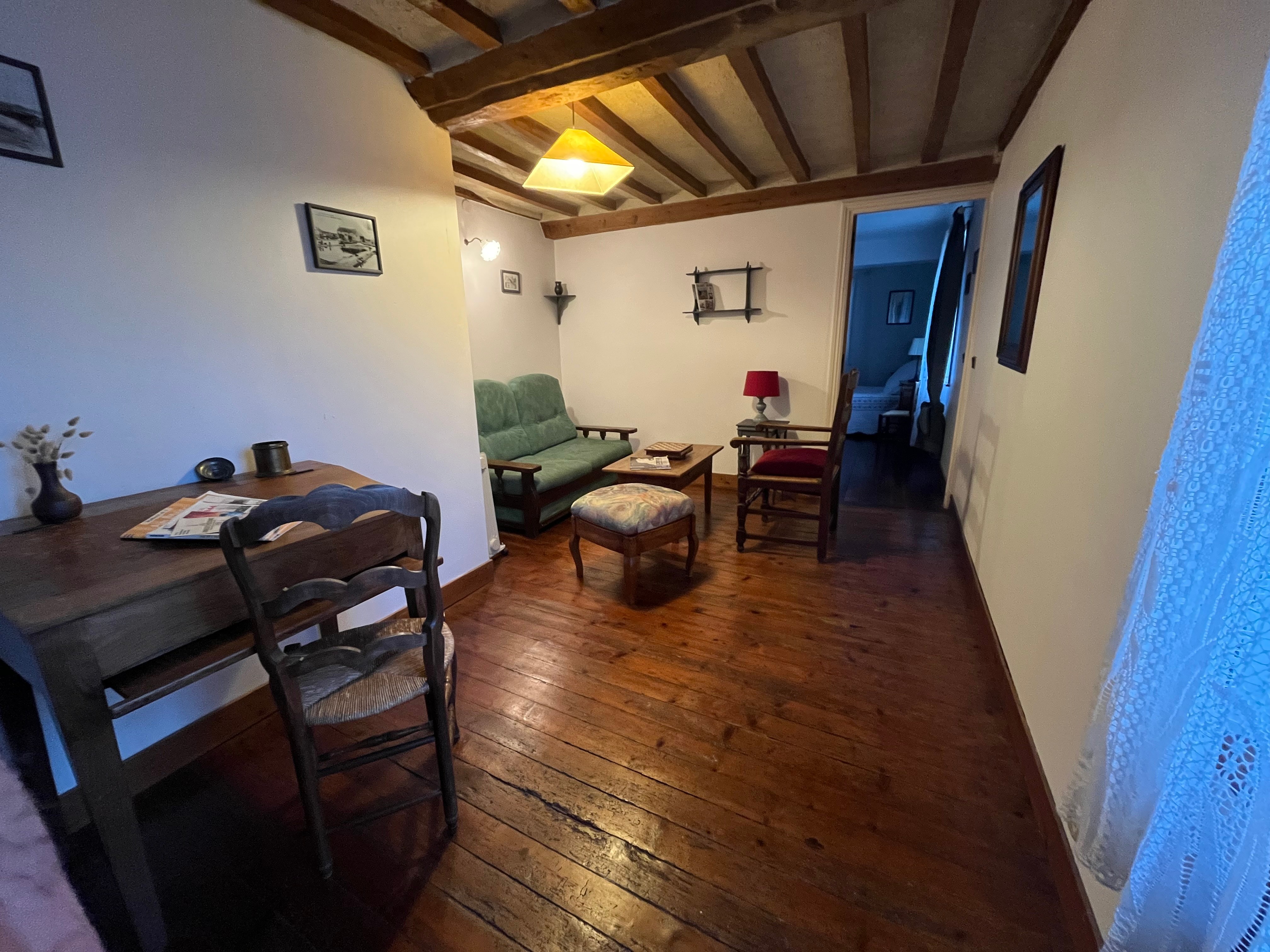 ASNELLES LOCATION DE VACANCES MAISON NORMANDE salon