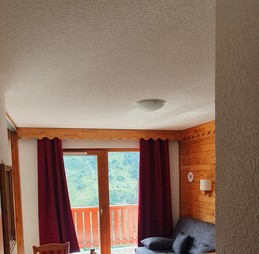 appartement 4/6 personnes idéalement situé en station de ski (valmeinier 1800 )