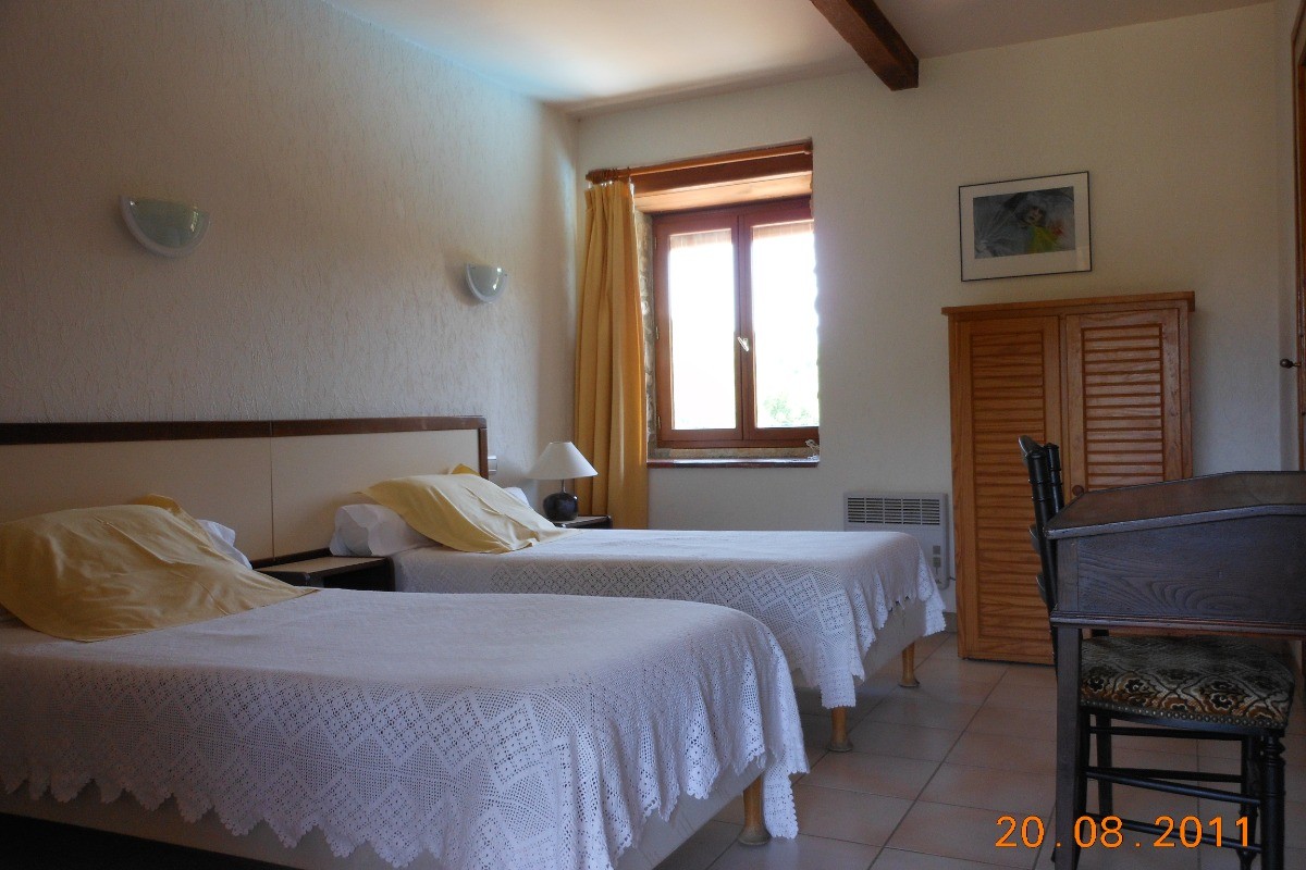 une chambre a lits jumeaux