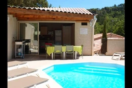 Cuisine d'été - La Grangeonne 1 (Esparron, Verdon, Provence)