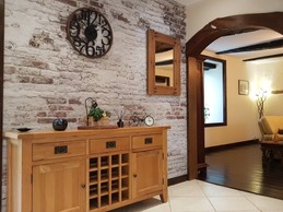 Accès au salon indépendant à côté de la cuisine / séjour