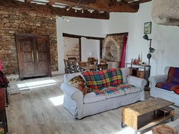 DELCROIX location Clévacacances Runan pièce de vie espace salon