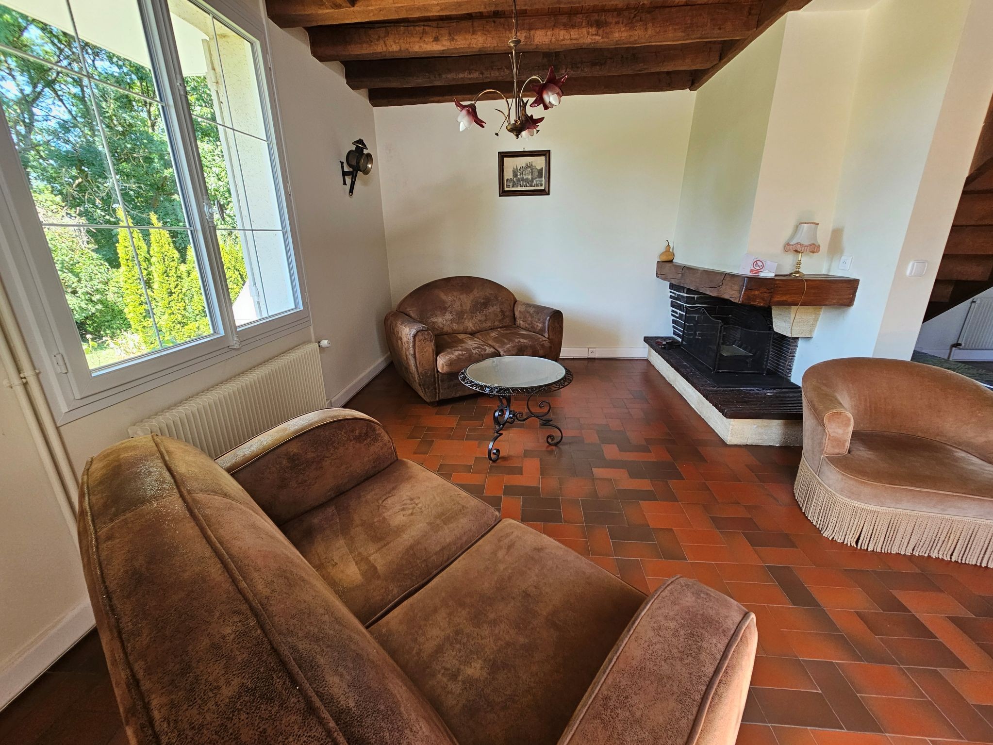 Salon qui donne sur la terrasse