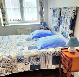 Chambre pour 2 personnes (lit queen size 160 x 200 cm)
Crédits photo : Le Petit Chatelet