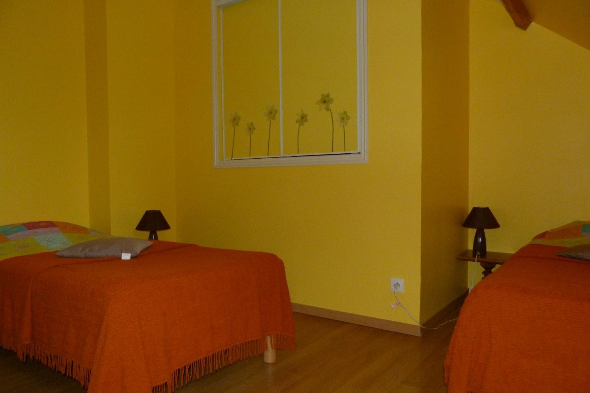 chambre 3 (2 lits 70X180)