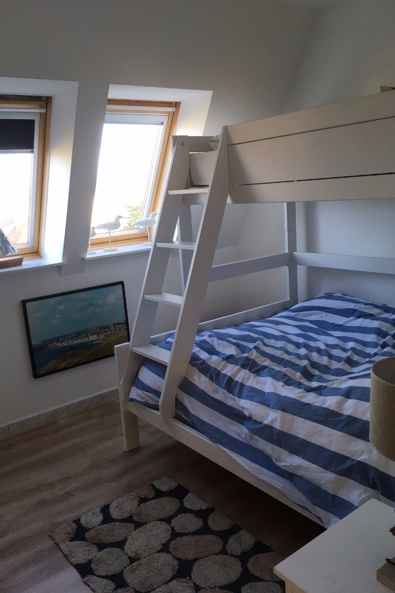 CHILDREN'S ROOM