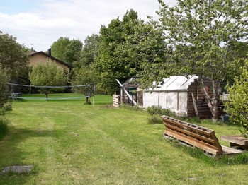 jardin, trampoline, badminton et football