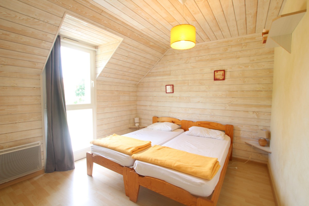 Chambre 2 lits simples