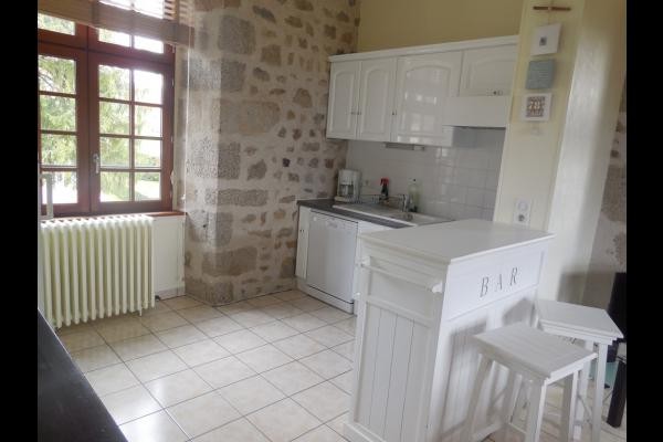 Château de Mérinchal - Appartement n° 59 - Venez vivre la vie de château dans un appartement du Château de la Mothe (XIIe siècle) en Creuse (limite Puy-de-Dôme)