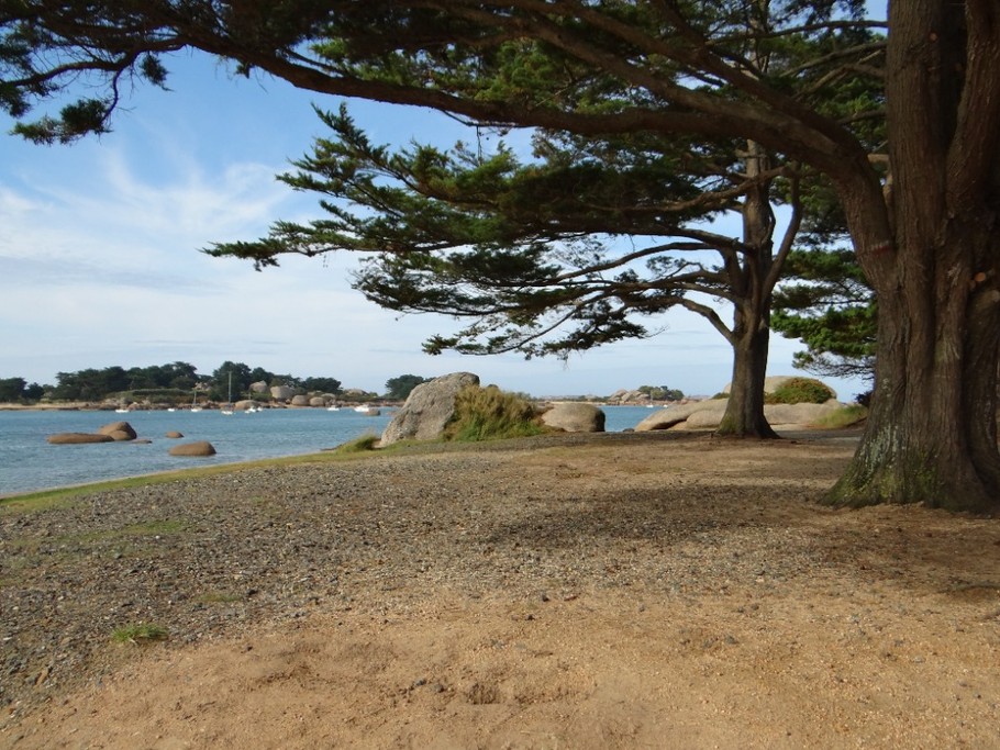 Une plage - Trégastel